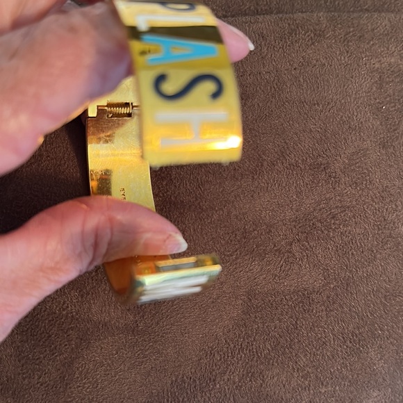 Kate spade Make A Splash idiom bangle bracelet with dust bag Excellent condition - Picture 6 of 7
